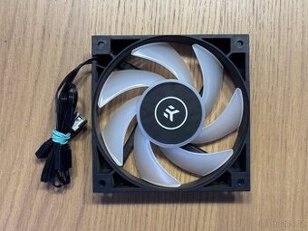 EKWB EK-Vardar S RGB - 120mm ventilátor