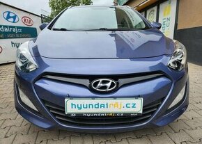 Hyundai i30 1.6-spotř5,5l/100km-PĚKNÝ STAV