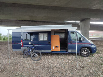 Obytný Peugeot Boxer L3H2, klima, tažné, 3 místa - 1