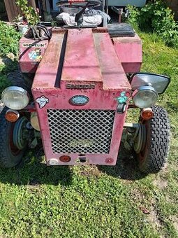 Malotraktor+nahrnovaci/vyoravaci pluh+náhradní motor