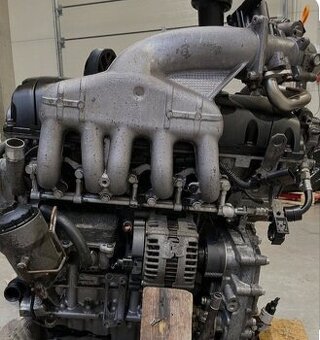 VW T5 MOTOR 2.5TDI 128KW BPC