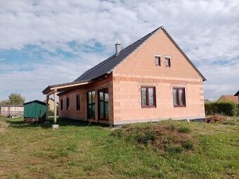 Prodej rodinného domu ve výstavbě v obci Domanín u Třeboně