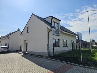 Prodej domu 132 m² s pozemkem 297 m²