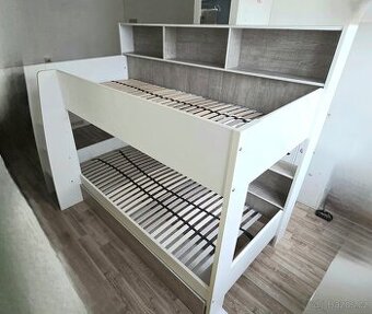 Patrová postel s úložným prostorem
