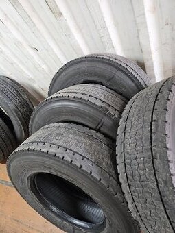 315/70 R 22,5
