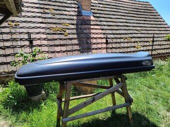 Střešní box, „rakev“ značky Neumann Whale 270 l