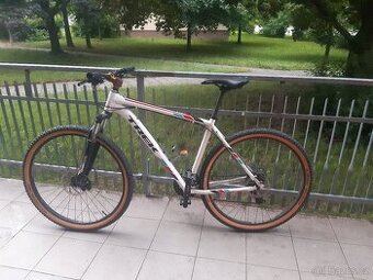 TREK marlin 6 - 1