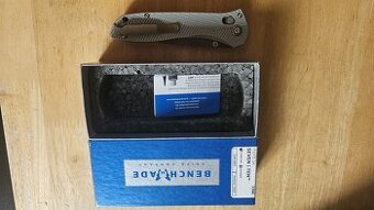 Zavírací nůž Benchmade