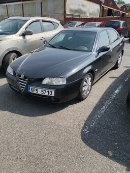 Alfa Romeo 166