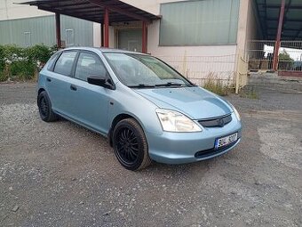 Pěkná Honda Civic bez investic bez koroze klima ..