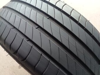 225/45 R17 MICHELIN (1124)