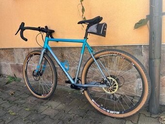 Gravel bike Vitus