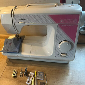 Šicí stroj Privileg