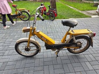 Babetta 207 s kartičkou, žlutá původní 8.