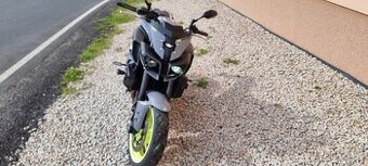 Yamaha MT 10