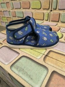 Dětské bačkůrky vel. 24,5