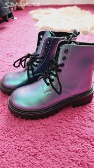 Dámské dívčí kotníkové boty holografické vel.38