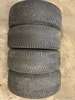 4x zimni pneu Michelin 215/55/17