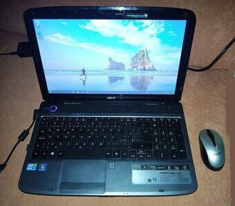 Acer Aspire 5740 i s myší