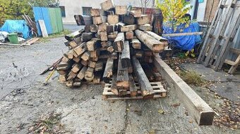 Prodám trámy z celého krovu střechy bytového domu, Doksy