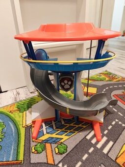 Vez Tlapkove patroly