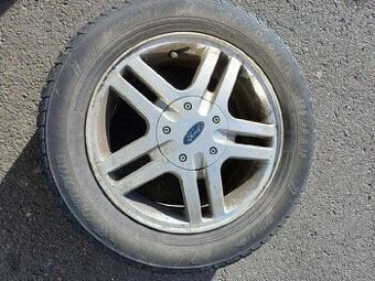 Pneumatiky i s diskem - Ford liťáky / plecháče