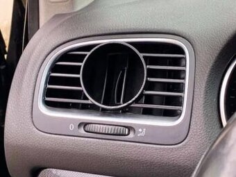 Výdech ventilace s otvorem pro budík Ø52 mm – VW Golf 6