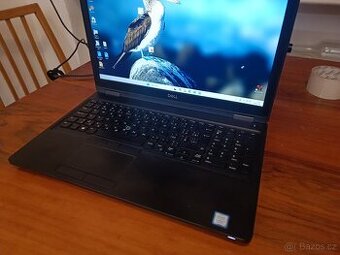 Dell Latitude 5590