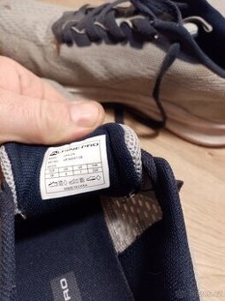 Tenisky, outdoorove boty