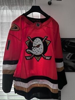 Hokejový dres Adam Dostál