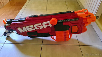 Nerf Pistole Elite Mega Mastodont a další
