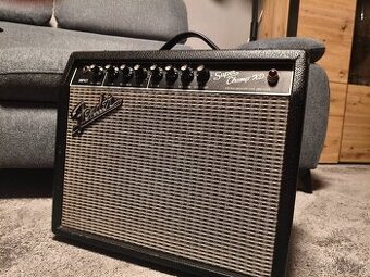 Fender Super Champ XD – Lampové kombo s DSP (15W)