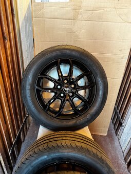 Letní pneu 215/55 R16+ nové disky rial