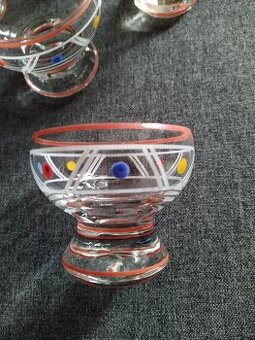 Malované staré sklo