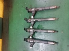 Prodám vstřikovače Dokker 1,5 dci 55kw H8201108033