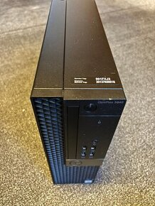 OptiPlex 3040 s příslušenstvím