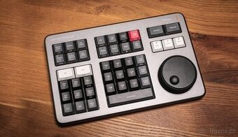 Speed Editor Davinci Resolve úplně nový