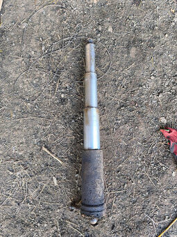 Mailer třípístový - z vleku Rumun