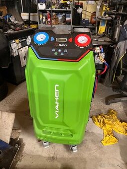 Plnička klimatizace x520 staré chladivo