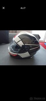Helma na moto MT Helmets, velikost M