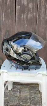 Helma Shark-vyklápěcí