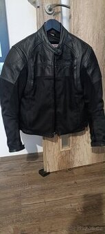 Moto bunda Nazran