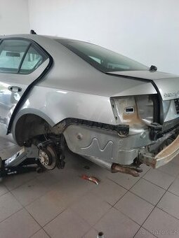 nd z škoda octavia 3 1.4tsi 81kw cng sahara bílá modrá