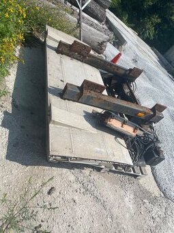 Hydraulické čelo