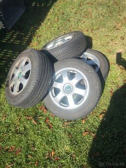 Sada Alu Škoda Octavia 5x100 + pneu Nexen