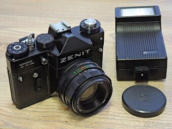 Zenit TTL + Helios 44M + blesk