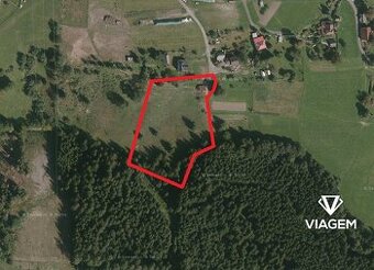 Pole 9 499 m², Podíl 8 % o výměře 792 m²