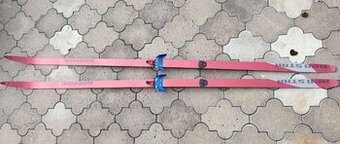 Běžecké lyže, běžky Kneissl 205cm s vázáním