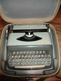 Cestovní psací stroj CONSUL.