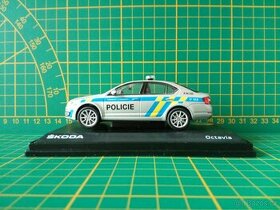 Škoda Octavia, Fabia, Favorit Policie - 1